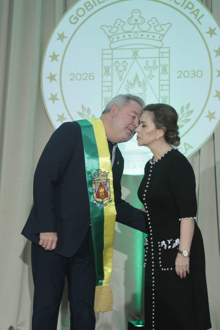 En fotos: Roberto Contreras es juramentado como alcalde de San Pedro Sula 2026-2030