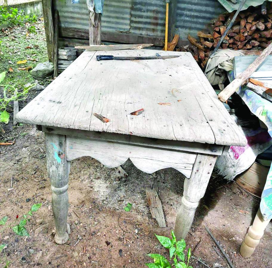 “La mesa de los muertos”, reliquia de la antigua Azacualpa