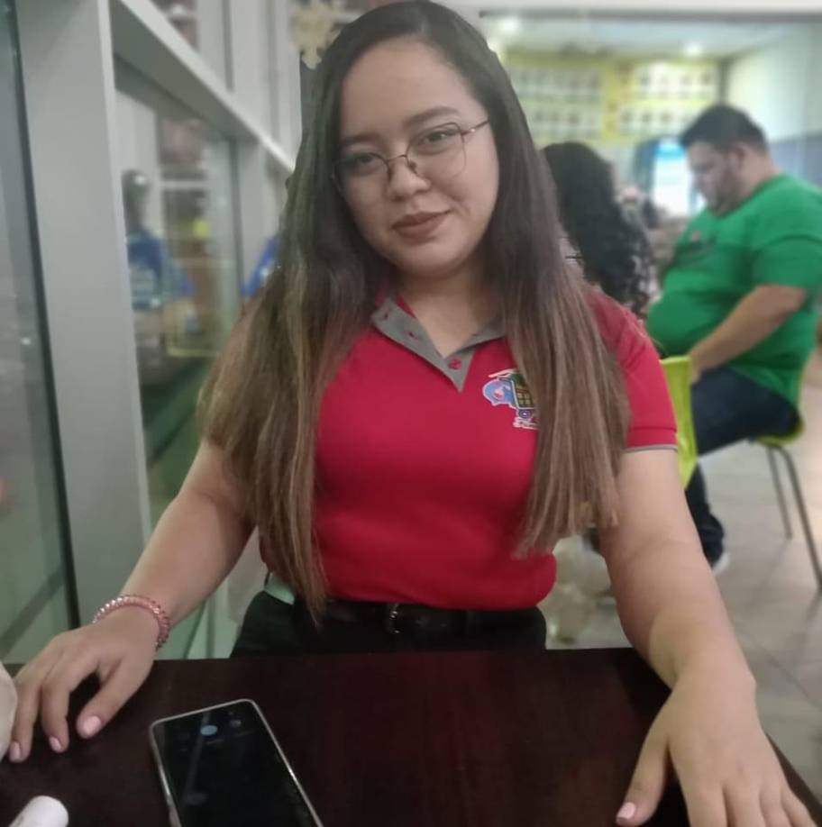 El sicario huyó de la escena sin dejar ningún rastro tras acribillar Cinthia Erazo. 