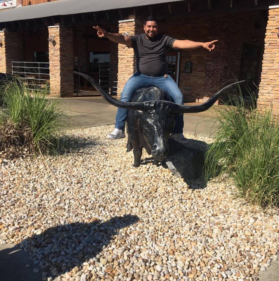 La familia de Mejía Magáña ha iniciado una campaña en la plataforma GoFundMe para recaudar fondos que permitan repatriar su cuerpo a su natal barrio Las Flores, en Ocotepeque, y apoyar económicamente a su esposa e hijos.