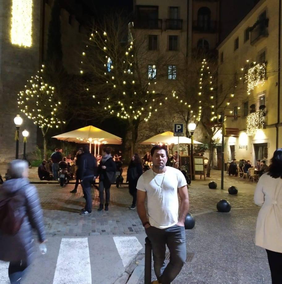 Cabe mencionar que, el municipio de Azacualpa atraviesa momentos de violencia, que incluso han generado histeria colectiva en los habitantes del municipio, fueron incluso sometidos a un toque de queda por miembros de cártel de narcotráfico. Este martes se registró el asesinato de el señor Amilcar castillo Deras.