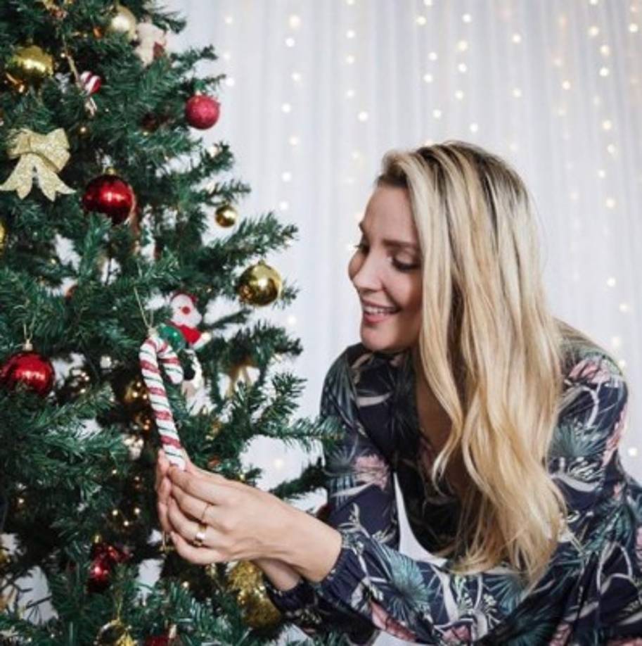 Ajena a los comentarios sobre la diferencia de edad con su marido, Marcela asegura que 'la edad no es obstáculo'. 'Es como si Michel tuviera 30 años, suena gracioso pero es así', ha dicho.<br/>