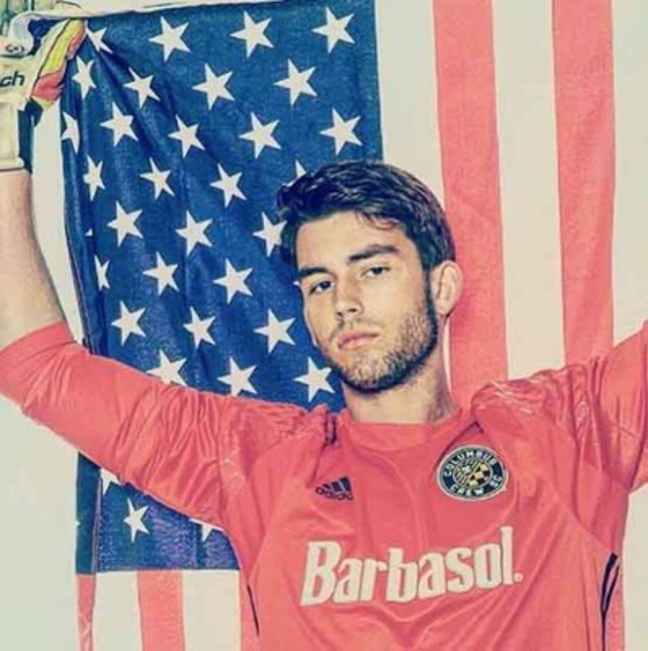 Matt Pacifici, el portero de 25 años de edad ha confesado ser gay y ha recibido varios mensajes de apoyo. Se suma así a la lista de jugadores de fútbol que han mostrado con libertad su condición sexual.
