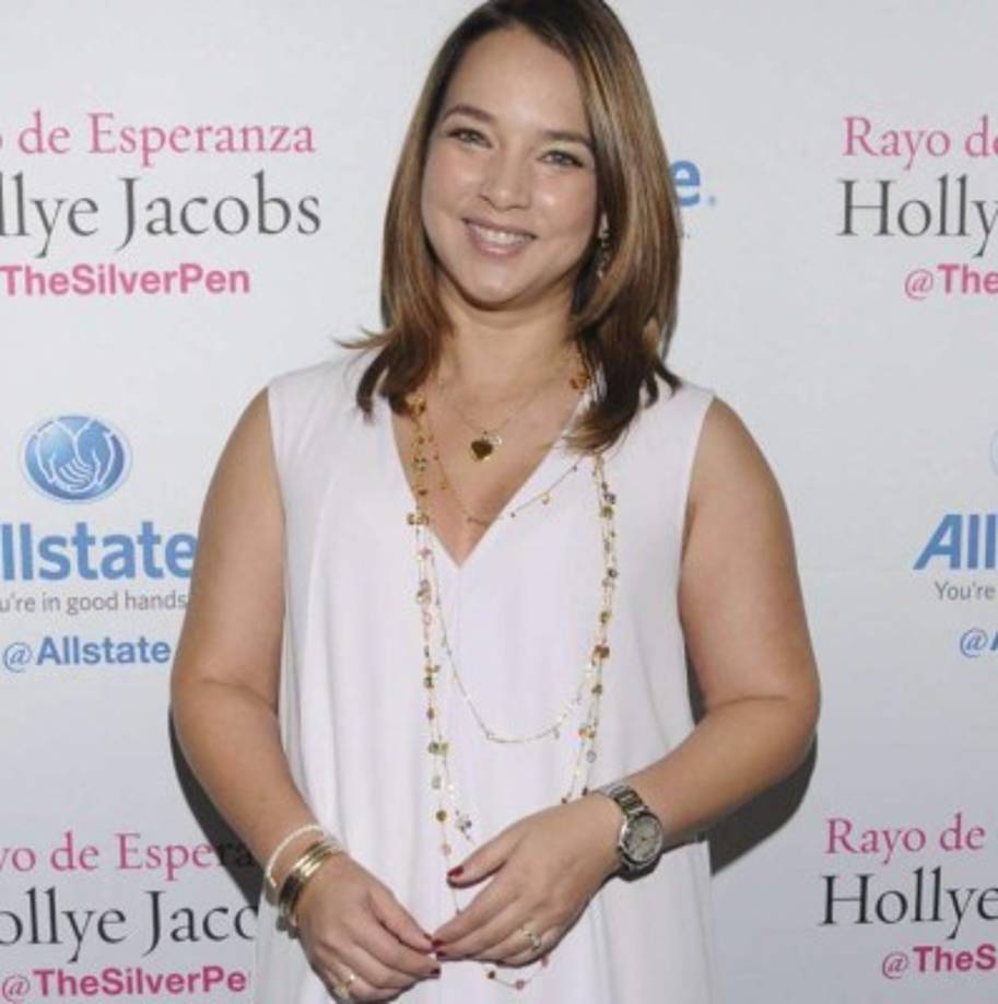 Con el inicio del mes de octubre, dedicado a la concientización y prevención del cáncer, Adamari Lopez compartió con sus seguidores en su cuenta de Instagram cómo sigue su proceso contra la enfermedad.