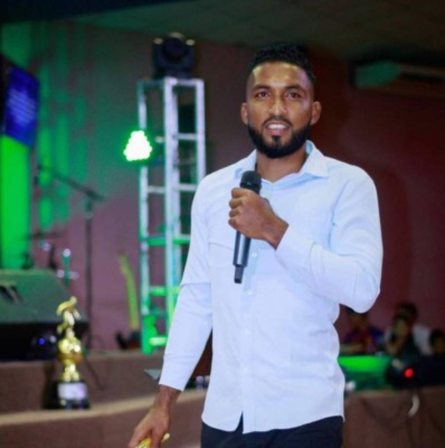 <br/>Reinieri Mayorquín: El mediocampista del Motagua se caracteriza por su rudeza en las canchas ya que se desempeña como contención, pero desde hace un tiempo atrás decidió aceptar a Dios en su corazón y es un ejemplo para sus compañeros.