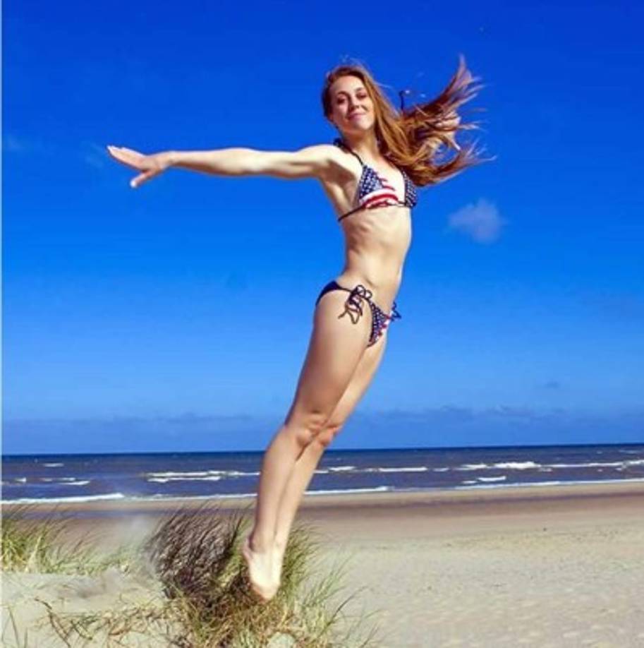 Desde 2011 hasta la actualidad, Verona se ha dedicado en la elaboración de contenido profesional y grabaciones personales que publica en su sitio web que lleva su nombre.