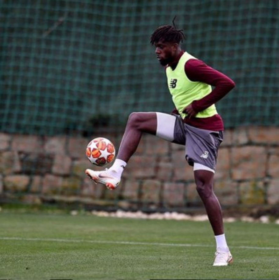 Esta semana será inolvidable para el jugador ya que el goleador venía de convertir el 3-2 agónico del Liverpool contra el Newcastle y así mantener la lucha por la Premiere.