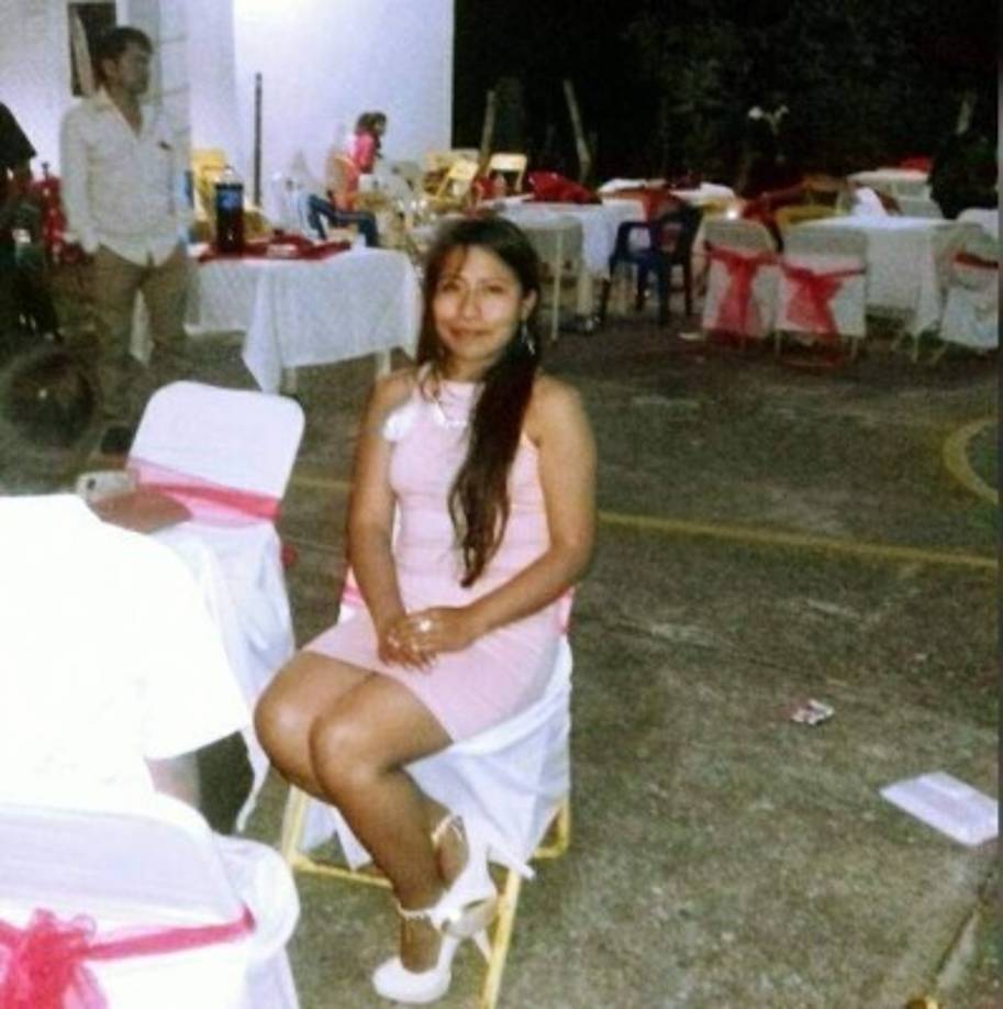 Antes de ser actriz, Yalitza (25) era una maestra de preescolar desempleada de Tlaxiaco, Oaxaca.<br/><br/>Ella misma cuenta que llegó a audicionar para Roma por casualidad, ya que acompañaba a su hermana, quien era la verdadera interesada en participar en la película. En ese momento ninguna sabía que la producción era de Alfonso Cuarón.<br/><br/>Al final Aparicio se quedó con el papel porque su hermana tenía un embarazo muy avanzado en ese momento.<br/><br/>