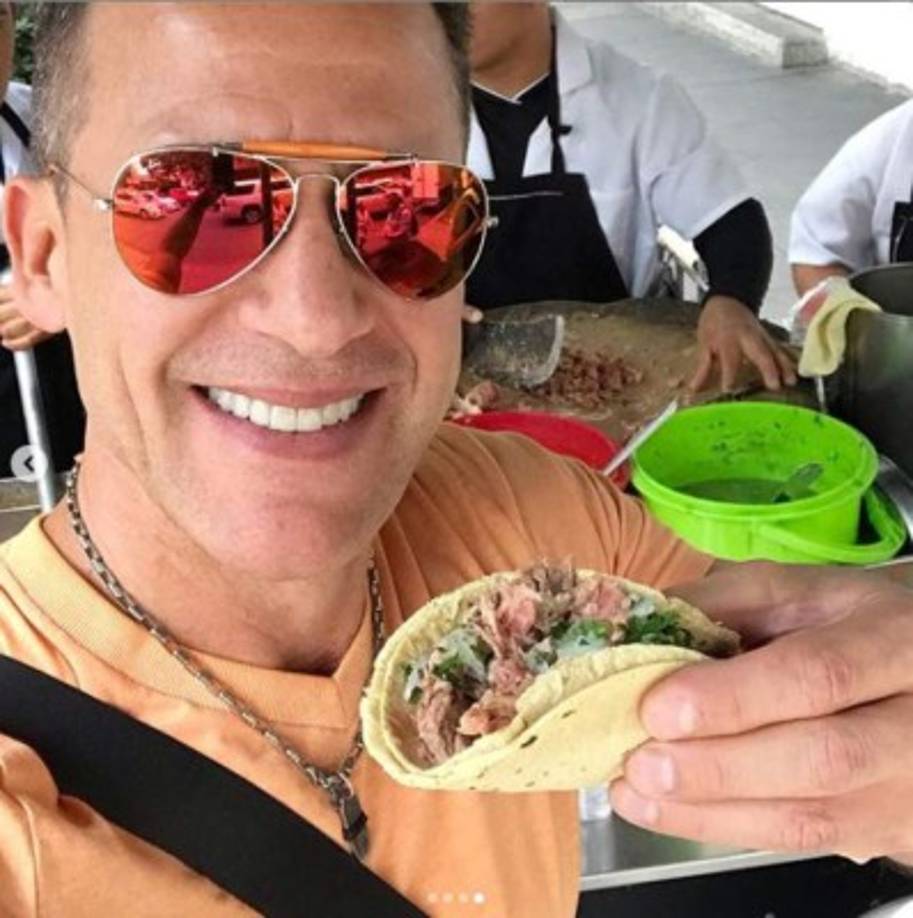 'Ya me cansé de callar, y así como lo hacen conmigo lo hacen con mucha gente, y eso no debería pasar, no tengo por que caerle bien a todo el mundo, eso lo sé, pero eso no le da derecho a nadie a frenar a alguien, con que no me vea basta!, culminó el actor.