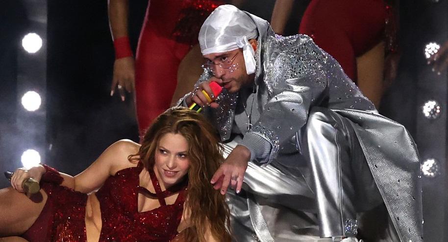 Shakira y Bad Bunny, únicos latinos en prestigiosa lista de Billboard