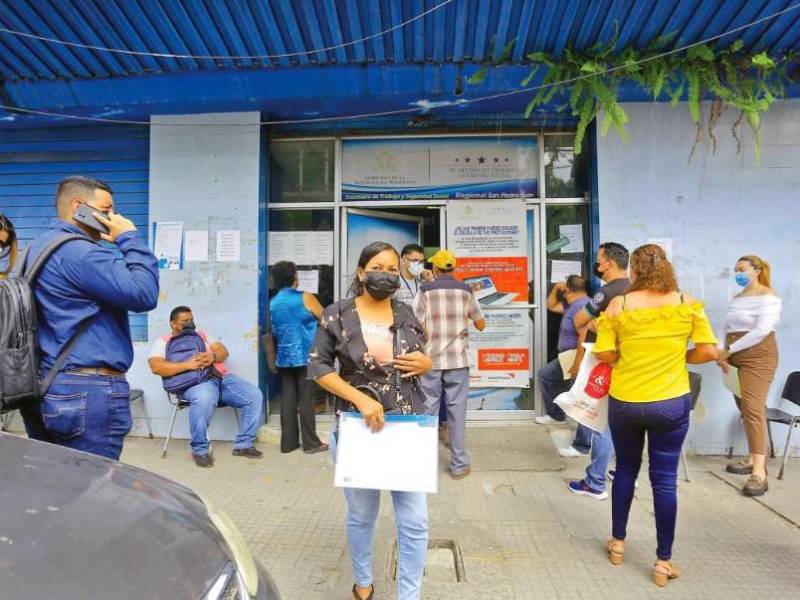 El BCH detalló que en un año se han generado 3,378 empleos formales a nivel nacional.