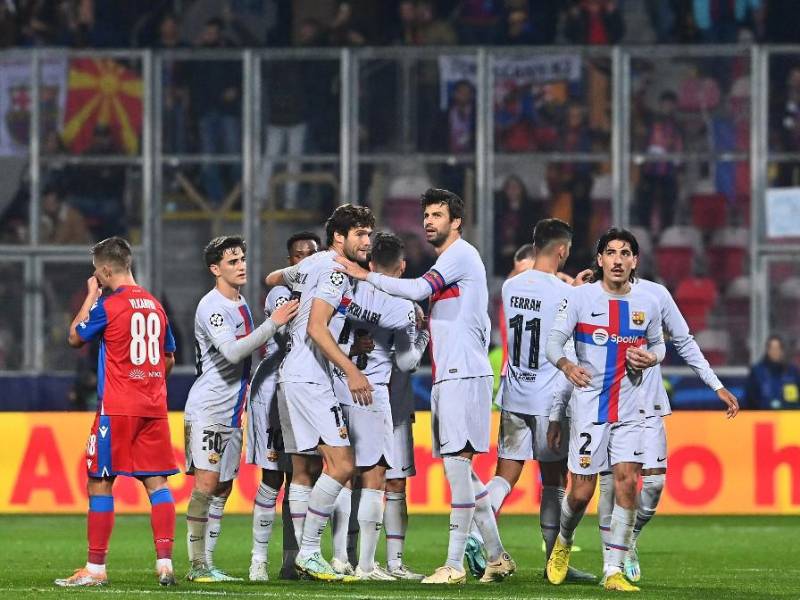 Jugadores del Barcelona celebrando uno de los cuatro goles.