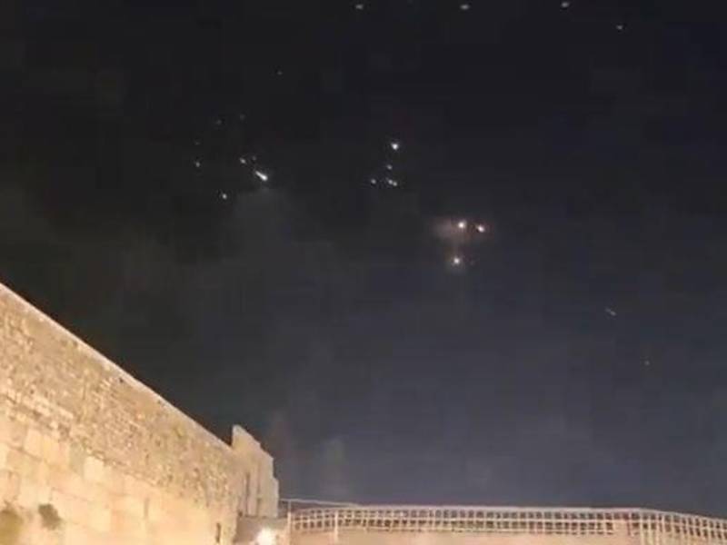 Cientos de misiles fueron disparos desde Irán a territorio israelí.