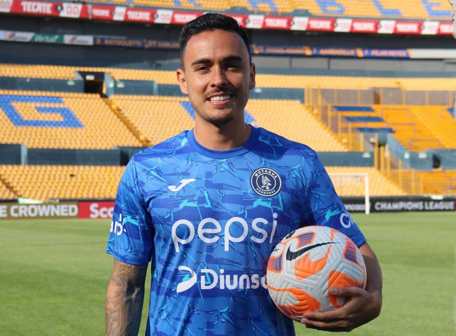 Santiago Montoya - Motagua trabaja en la rescición de contrato del mediocampista colombiano, quien las lesiones no lo dejaron mostrarse en demasía con los azules.