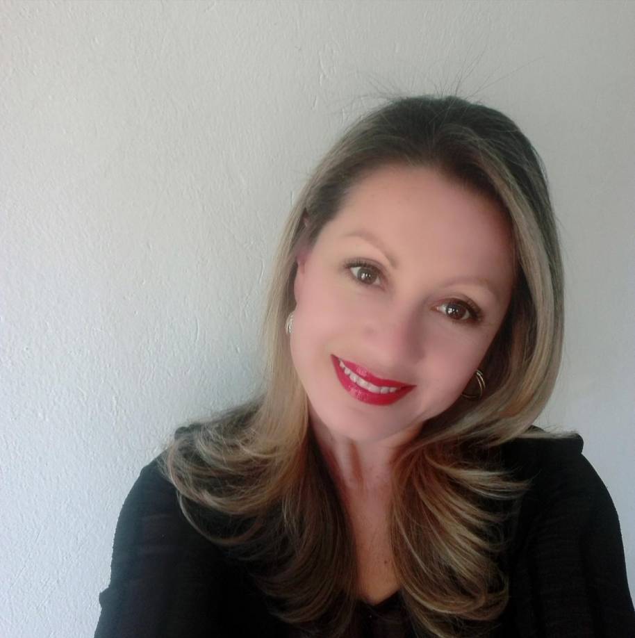 El propietario del negocio explicó que Donald Donell Jamison hizo una compra y luego se dirigió hacia donde Barbosa, quien estaba acomodando su mercancía.