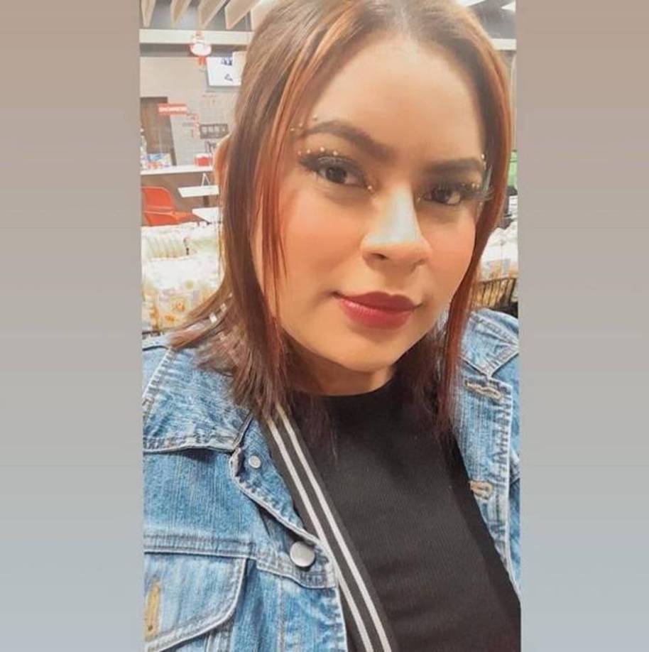 Una estudiante de enfermería que realizaba su práctica profesional en el hospital Santa Teresa de Comayagua, falleció la madrugada de ayer a causa de un balazo en la cabeza que recibió días atrás durante un asalto.