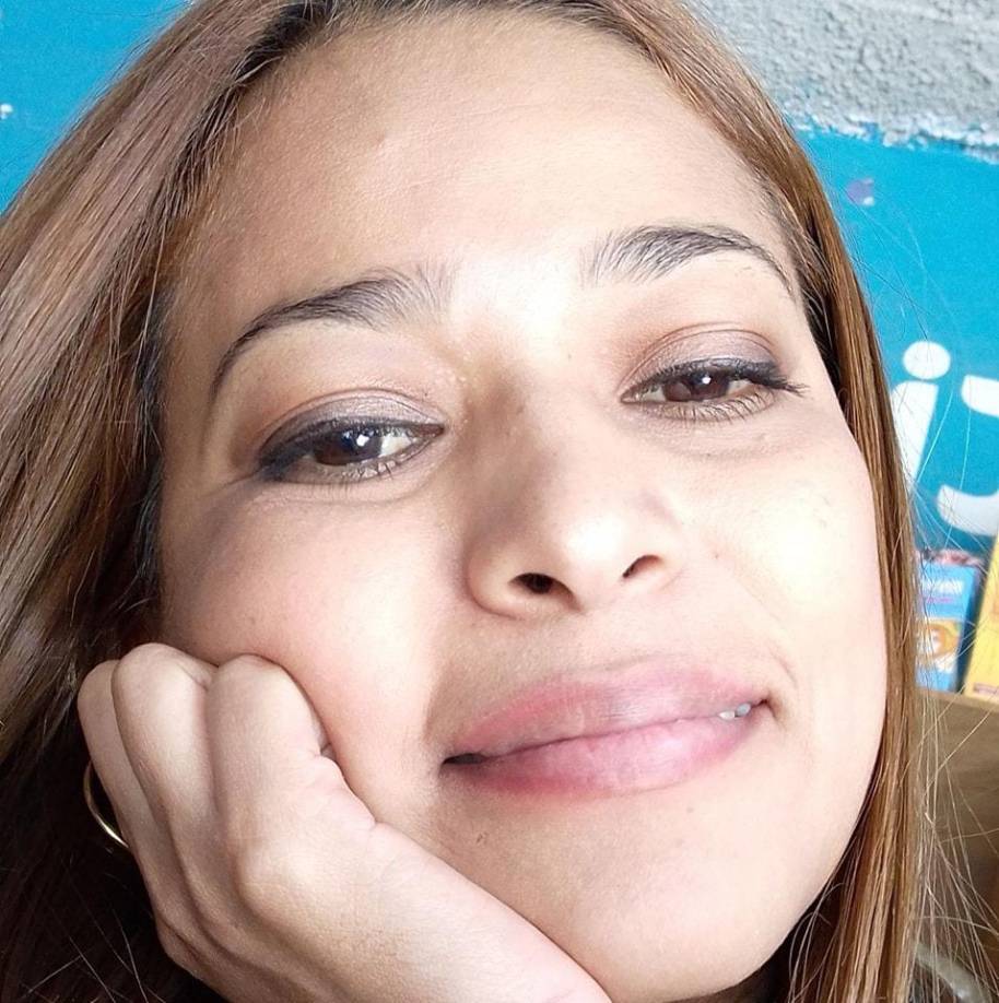 A partir de ese momento, sus parientes le rogaron que no volviera a su tienda de medicina natural.