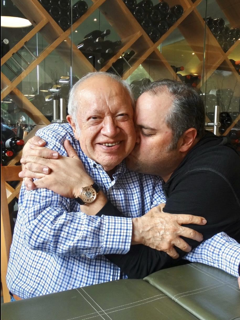 Colegas y amigos despiden al actor Eduardo Manzano