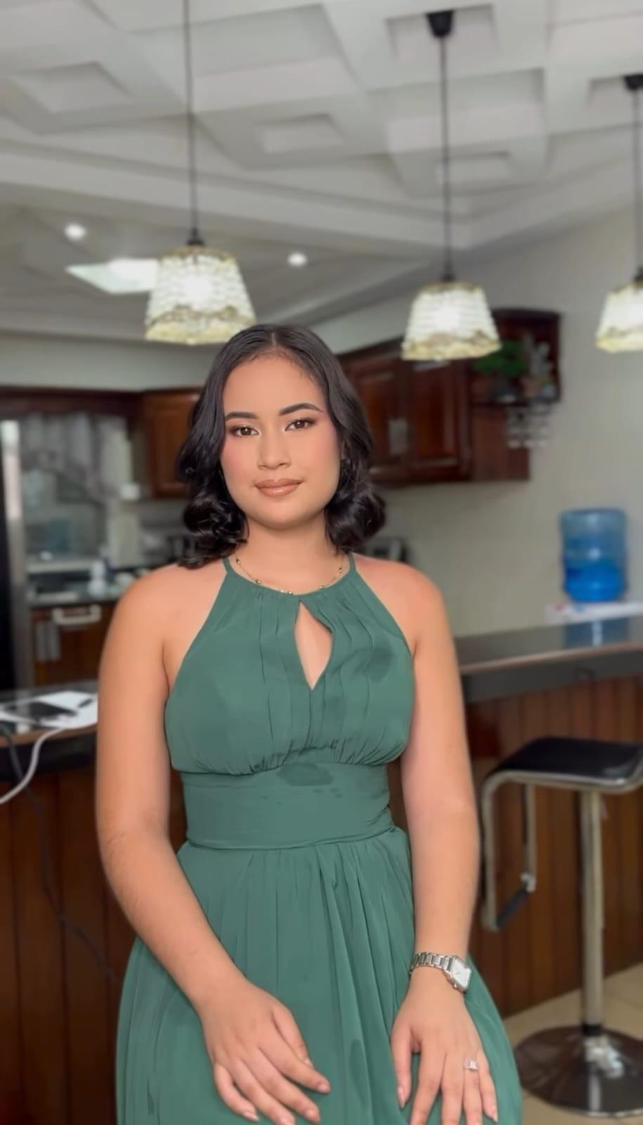 Yeimi Licona, prometida de Shin Fujiyama, recibe su título universitario