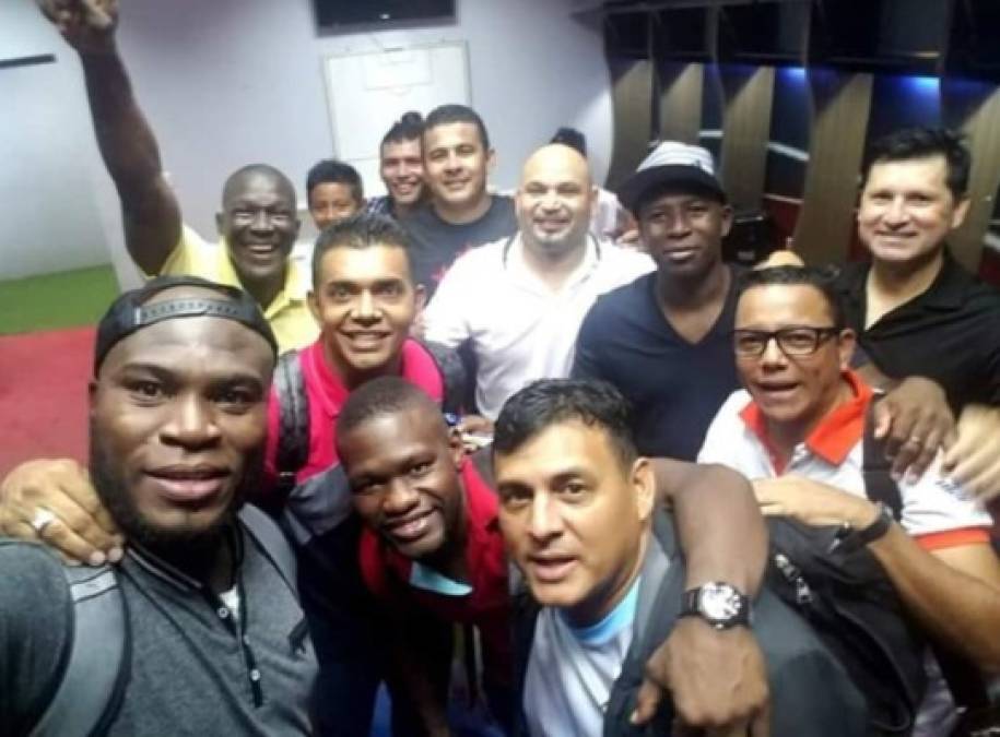Varios de estos jugadores se convirtieron en legionarios en su momento poniendo en alto el nombre de Honduras.