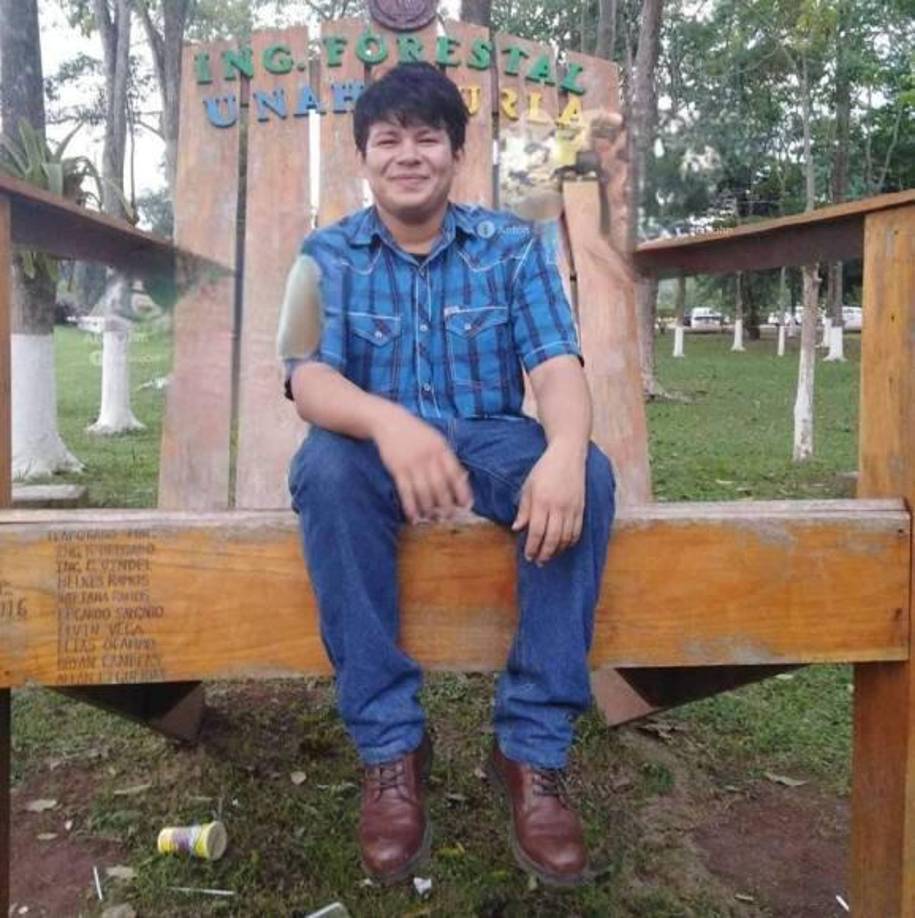 Carlos Amador, el estudiante del Curla que fue asesinado en La Ceiba.