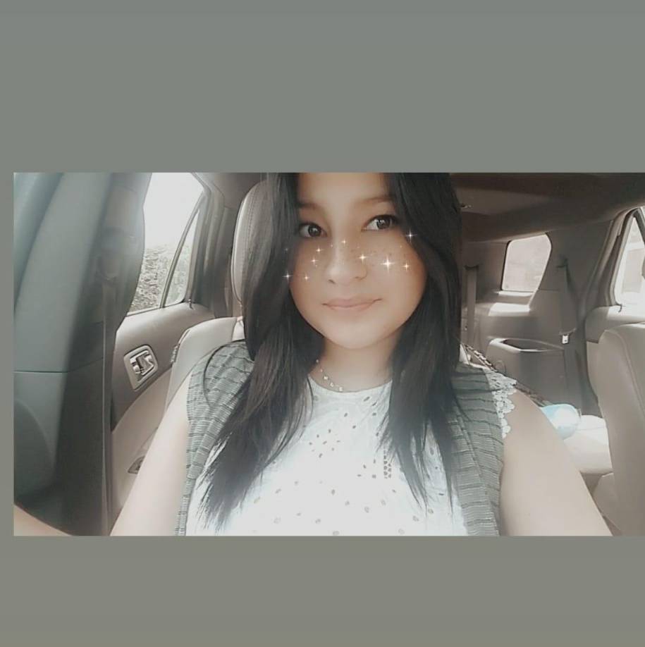 Durante la madrugada del martes, a eso de las 2:00 a.m., Cindy conducía su vehículo en un tramo del segundo anillo de circunvalación de esta ciudad. 