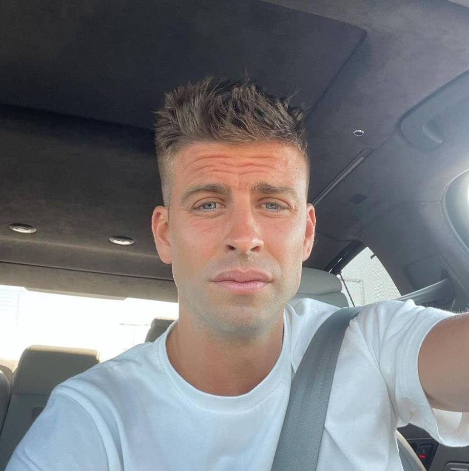 A pesar de toda la gente importante que acudió a Estocolmo, en la fiesta no estaban prohibidos los móviles y se podía grabar. Como consecuencia Piqué no se salvó de ser captado por la joven rubia.