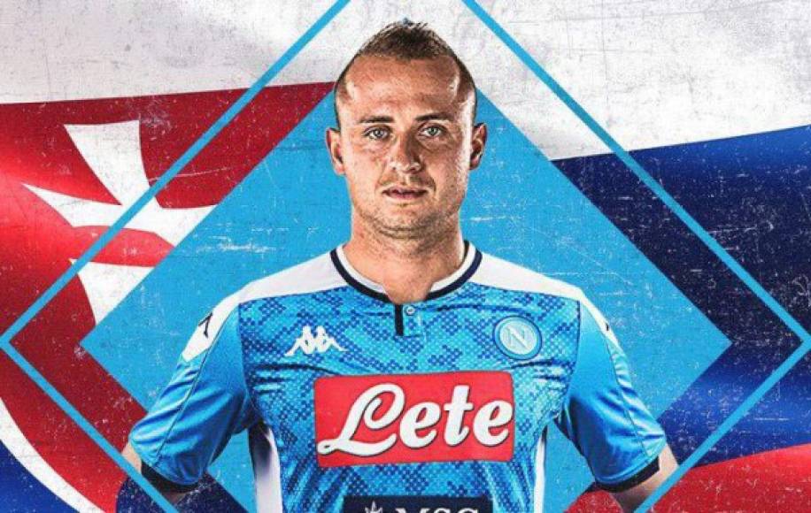 El Napoli ha fichado al mediocentro eslovaco Stanislav Lobotka por 20.000.000 €. Firma hasta junio de 2024 y llega procedente del Celta de Vigo.