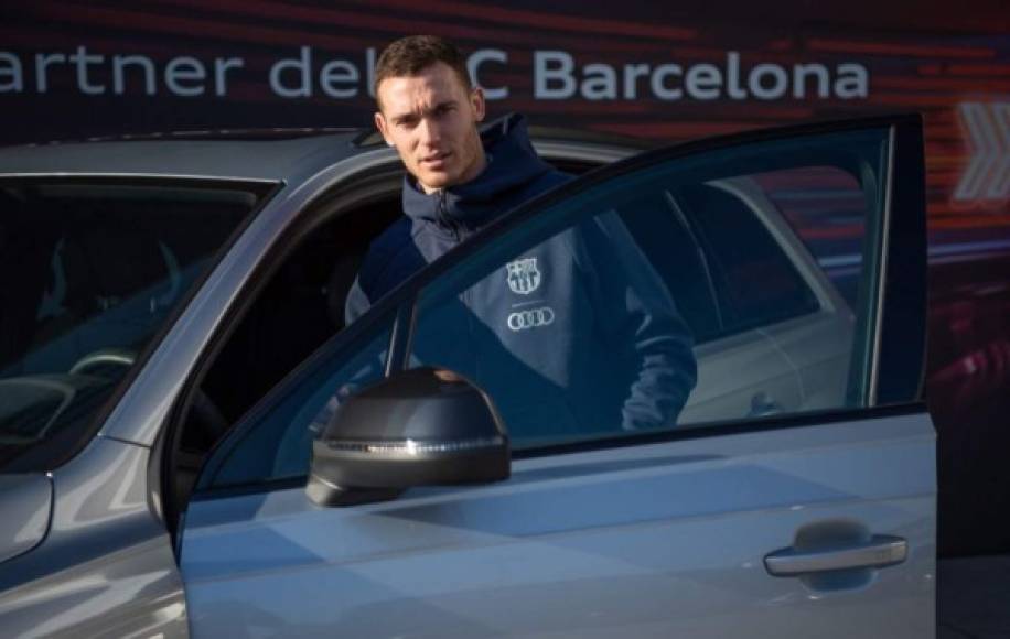 Vermaelen: El defensor belga se quedó con el Q7 50 TDI quattro tiptronic.