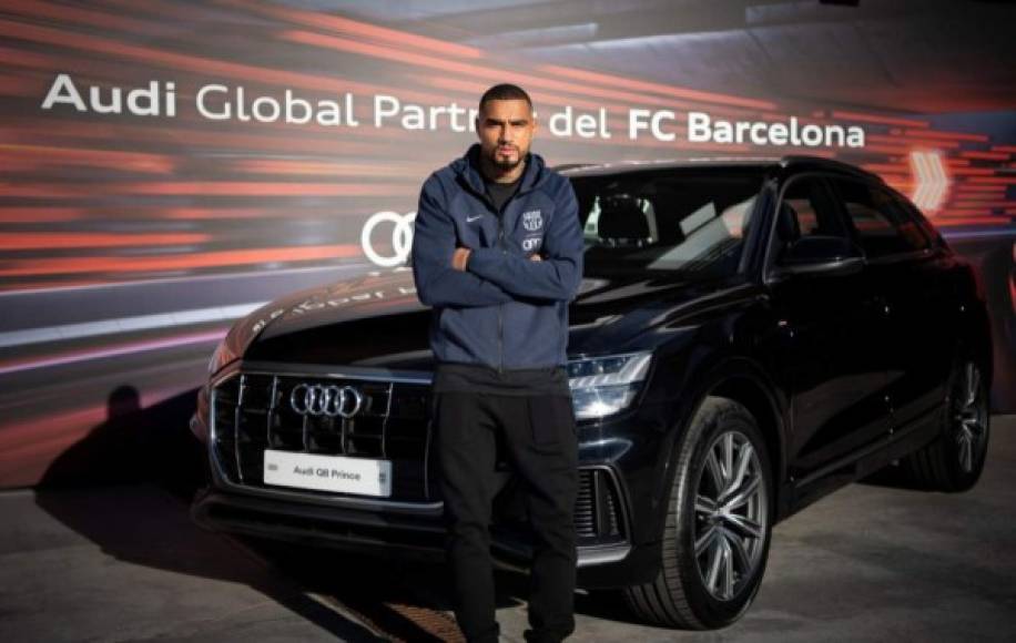 Kevin Prince- Boateng: El delantero eligió un Q8 50 TDI quattro tiptronic.