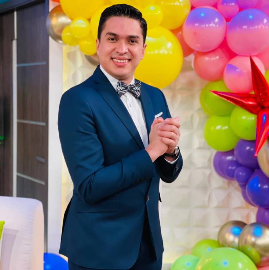 Asimismo se la ha relacionado con el presentador Jefry Rodríguez.