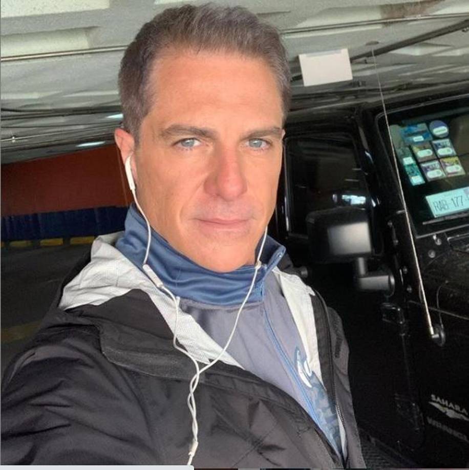 El también cantante español trabajó en la revista mañanera en el 2016 y luego de su salida en 2017 fue reemplazado por el conductor Paul Stanley.