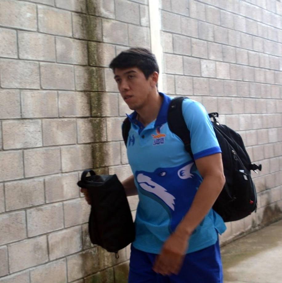 Ismael Santos - El defensa de 27 años se quedó sin contrato en los Lobos de la UPN y ahora también es agente libre.