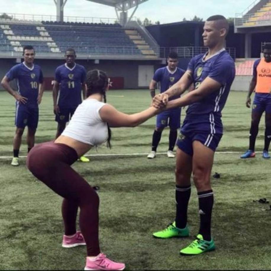 Así entrena Dori Eleta con los jugadores del Chorrillo FC de Panamá.