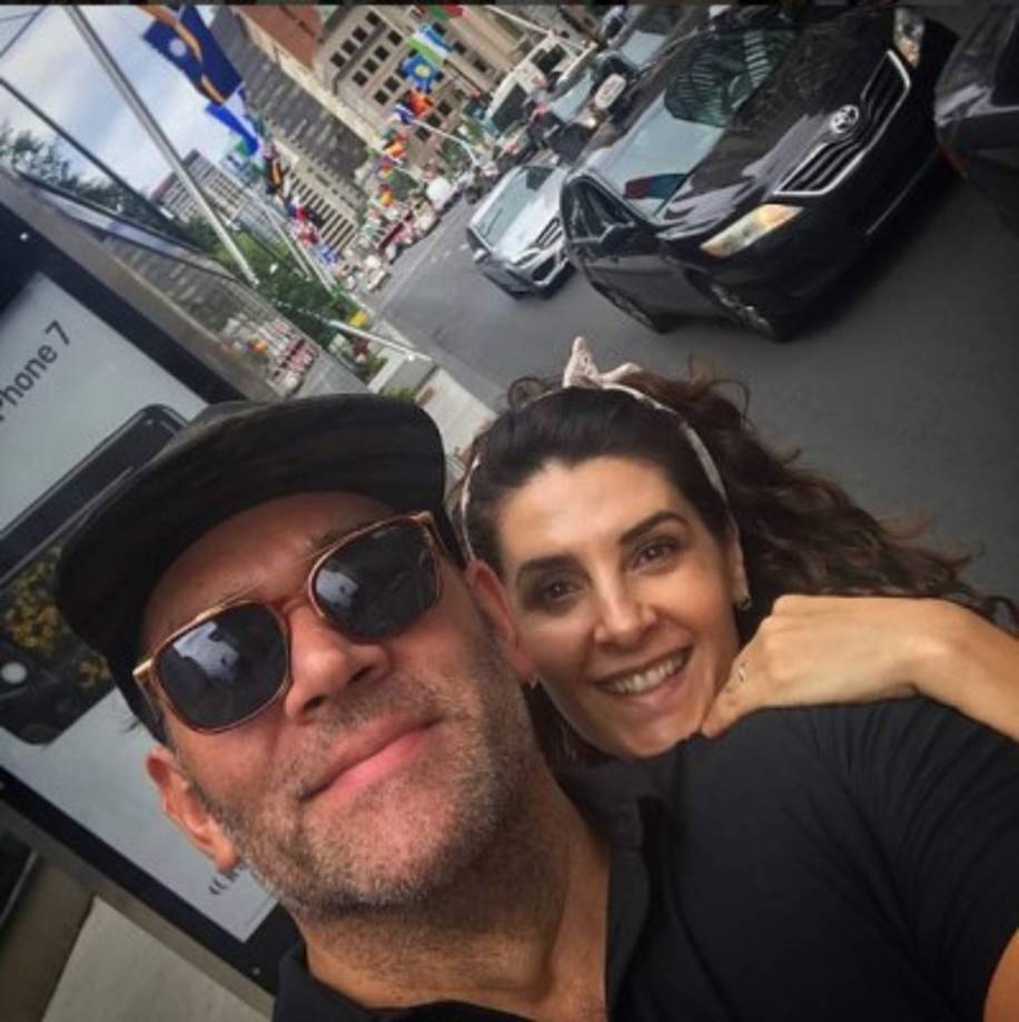 El actor y Mayrín Villanueva están juntos desde el año 2007 y tienen una pequeña hija pero cada uno ya habían sido padres con sus parejas anteriores.