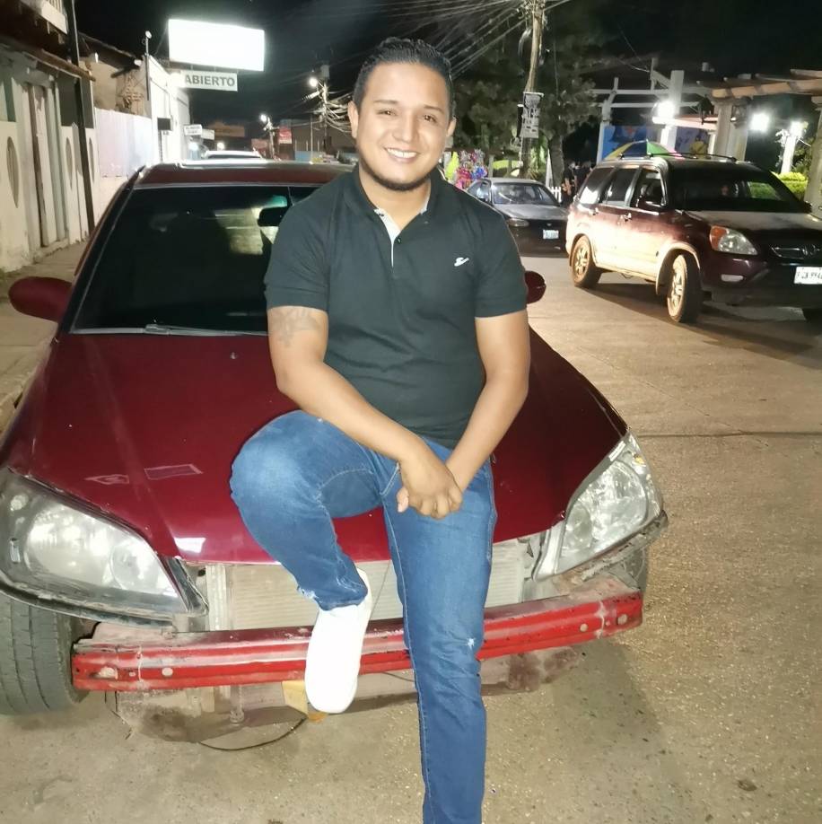 Familiares de la víctima se hicieron presentes a la triste escena. 