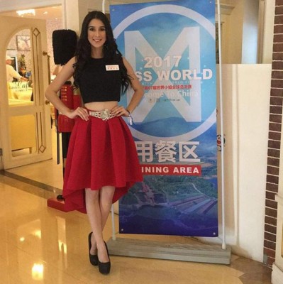 La representante catracha siempre se mostró fresca y elegante en todas sus apariciones dentro del certamen.