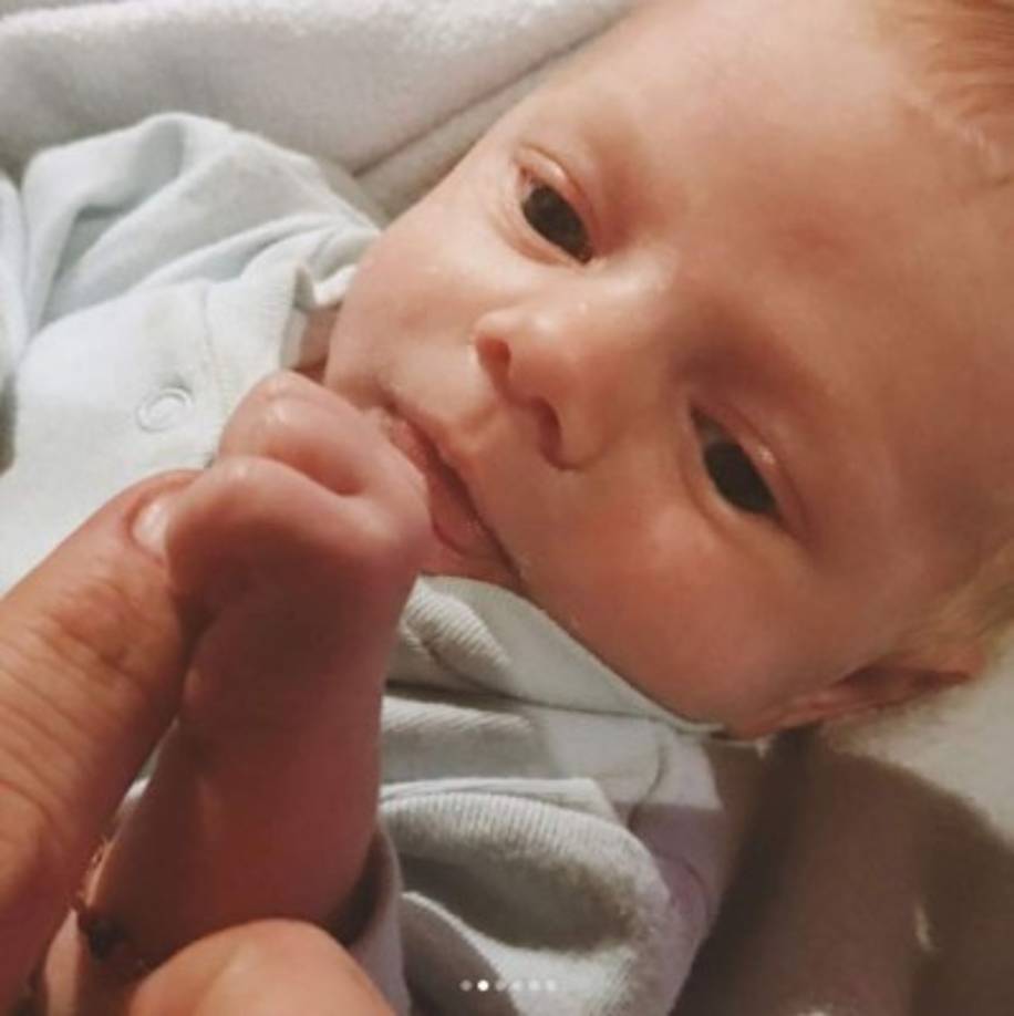 Este viernes el villano de telenovelas como Sueño de Amor publicó en su cuenta oficial de Instagram una serie imágenes del pequeño Matías