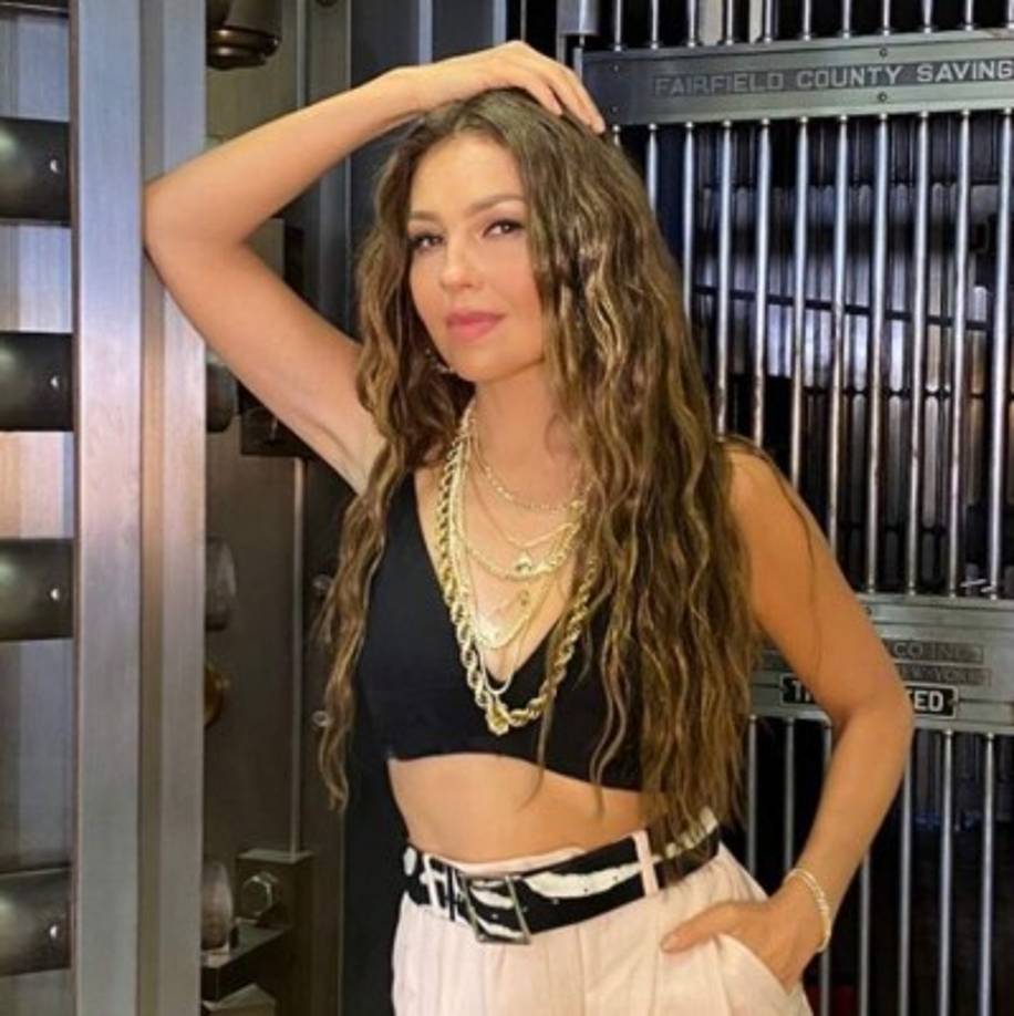 La estrella de las telenovelas mexicanas publicó ayer la fotografía en su cuenta de Instagram y pese a que miles de usuarios reaccionaron a la imagen, esta tiene cientos de comentarios de crítica por cómo luce.