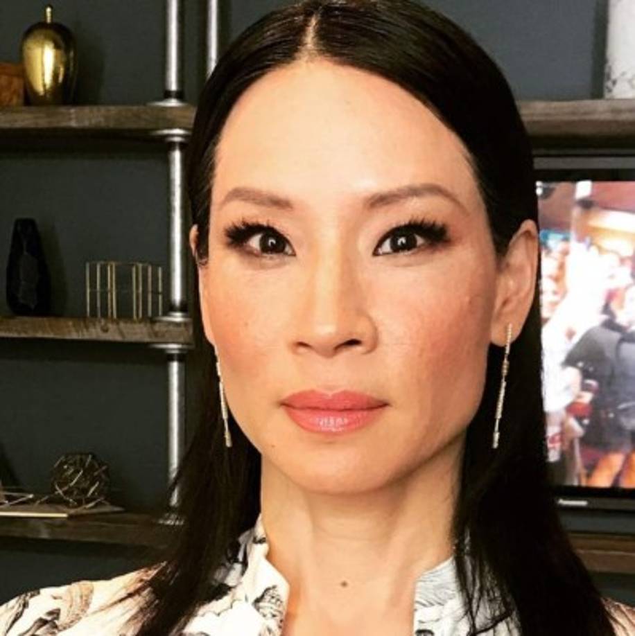 Lucy Alexis Liu Yu Ling tiene 50 años y aunque no se le recuerda por su participación en Beverly Hills, 90210 como Courtney, ella tiene un talento natural para las series.<br/><br/>(Así luce ahora)