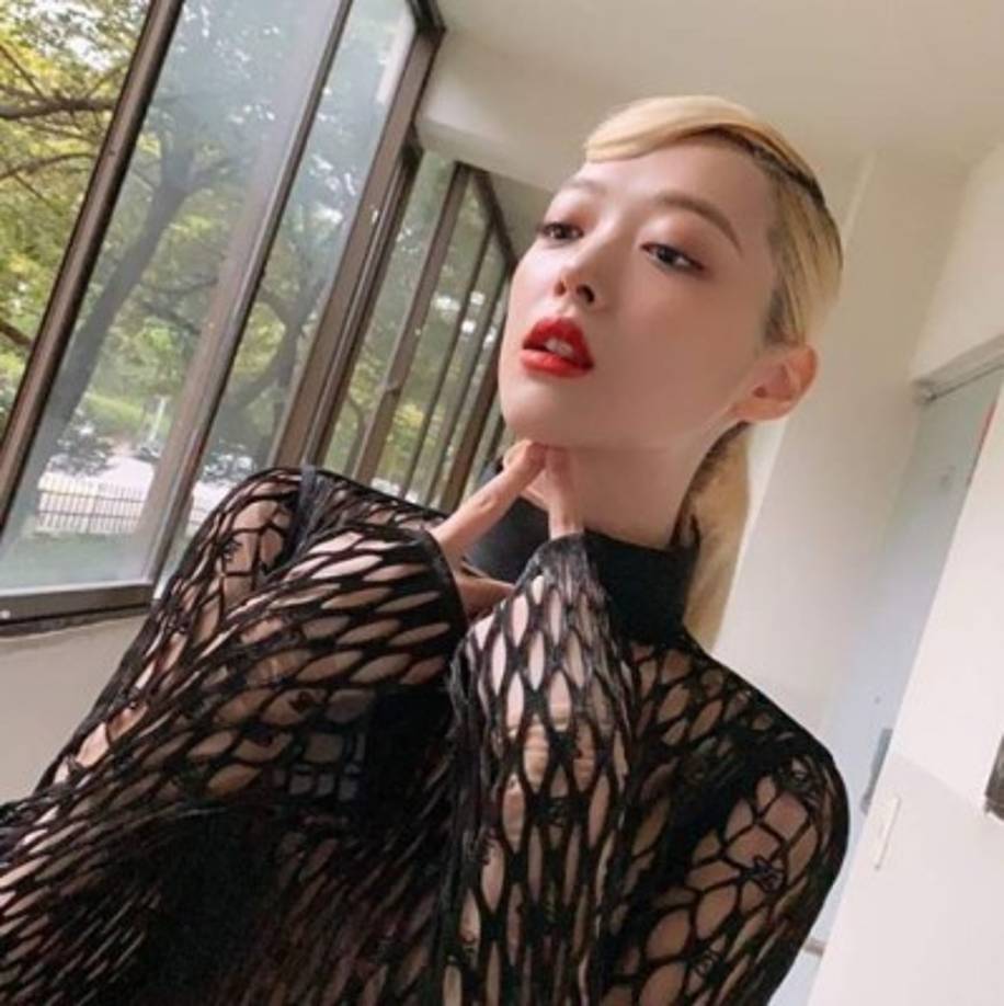 Sulli había sufrido intensas campañas de ciberacoso, por lo que todo apunta que se trata de un suicidio.