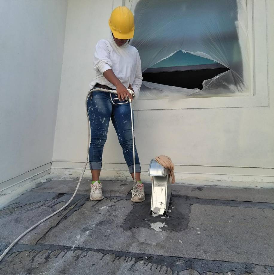 La noticia fue dada a conocer por amistades de Rosa Morales quienes se han solidarizado con la familia doliente a través de las redes sociales.