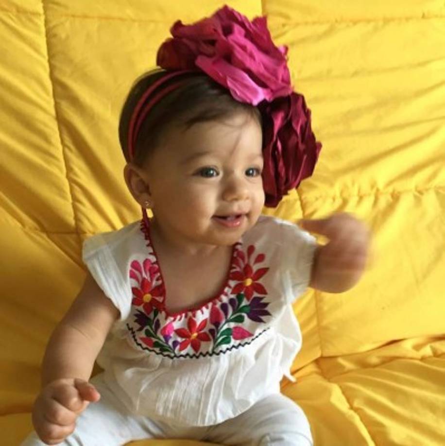 Las mejores fotos de Alaïa, la hija de Adamaris López y Toni Costa.