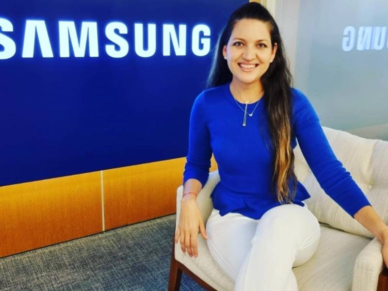 Larissa Espinal es Gerente regional de Relaciones Públicas de Samsung Latinoamérica.