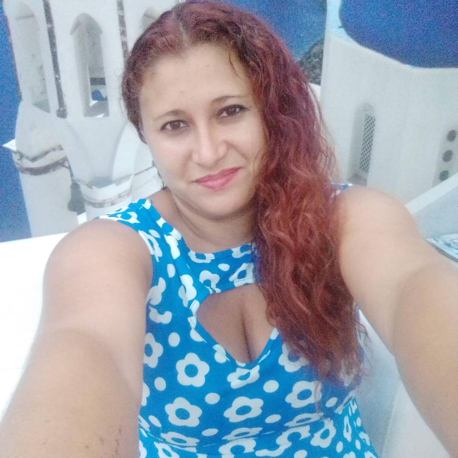 “Hoy 9 de noviembre del 2024 pierdo a mi corazón. Te amo, mi amor. Espero en Dios volverte a ver. Siempre te voy amar mucho, mamita”, escribió José Adelmo Escobar, esposo de Nohemí en Facebook junto a una fotografía de ambos. 