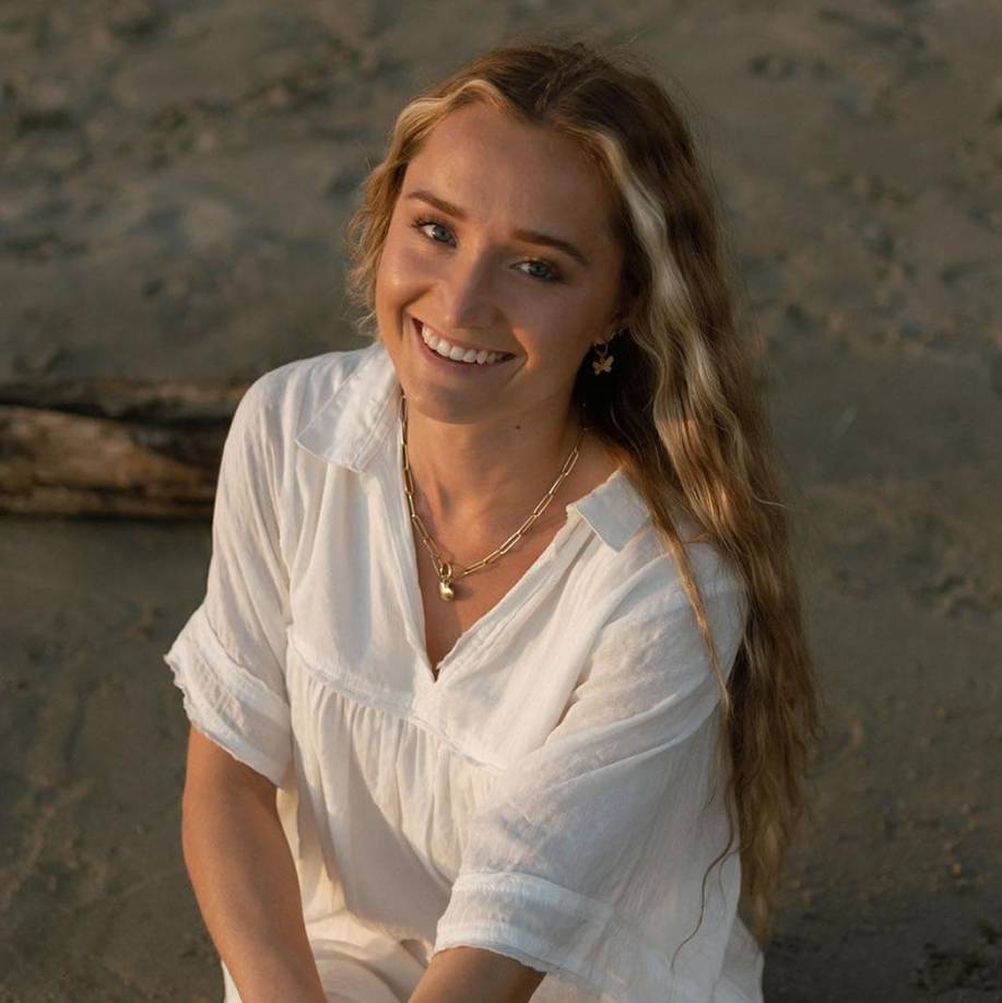 “Ella fue una gran parte de nuestra familia”, dijo el entrenador de atletismo de la Escuela Secundaria Buchanan Brian Weaver, le dijo al medio local Your Central Valley. “Fue una gran experiencia de entrenamiento para mí porque tuvimos que superar algunas cosas juntos. Eso es un recuerdo que tendré para siempre”.