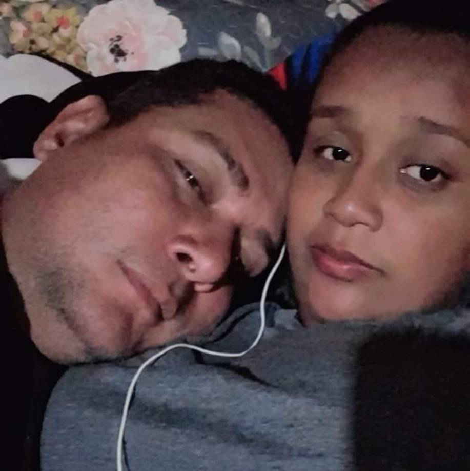 Ana Figueroa Figueroa: “Él es el amor de mi vida. Feliz día mi vida, te amo, Dios te bendiga siempre”.