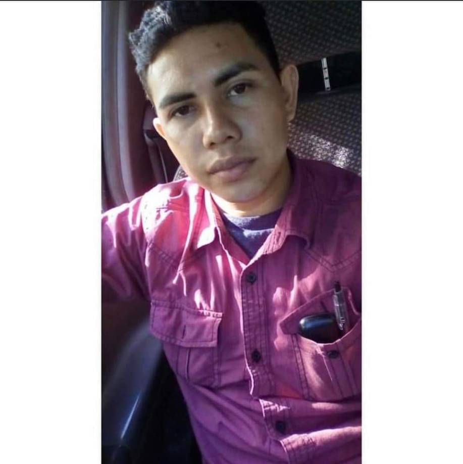 Nelson, de 26 años de edad y padre de una niña de ocho meses, fue ultimado a balazos en la ciudad de Tocoa, Colón, cuando se conducía en su motocicleta.