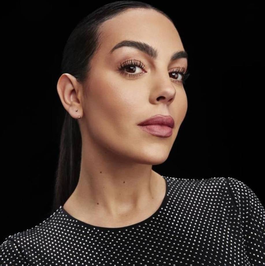 Y son una de las parejas más estables en el medio. El reality de ‘Soy Georgina’ ha servido para conocer un poco más a la pareja y algunos detalles sobre su vida privada.