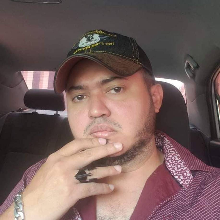 Con la muerte de este padre y su hijo, solo el jueves se reportaron cuatro muertes de personas relacionadas con el rubro de los taxis.